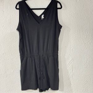 Calvin Klein Women’s black jumpsuit size large